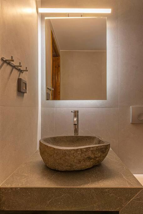 Margaritis Luxury Medieval House Rhodes City Exterior photo